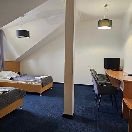 Hotel Agat Piotrków Trybunalski 외부 사진