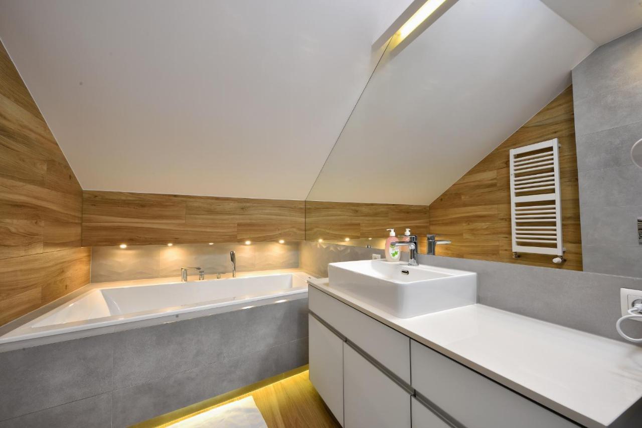 Hotel Agat Piotrków Trybunalski 외부 사진