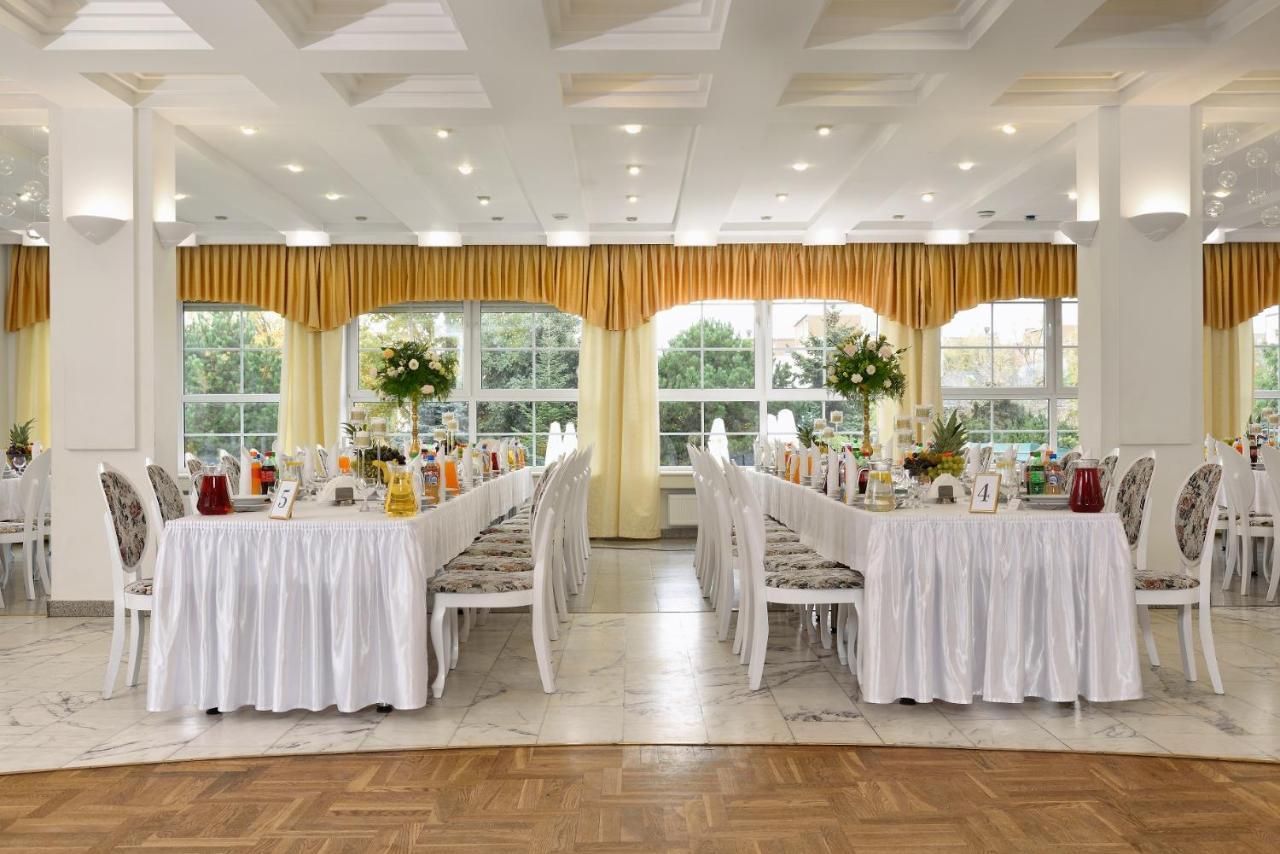 Hotel Agat Piotrków Trybunalski 외부 사진