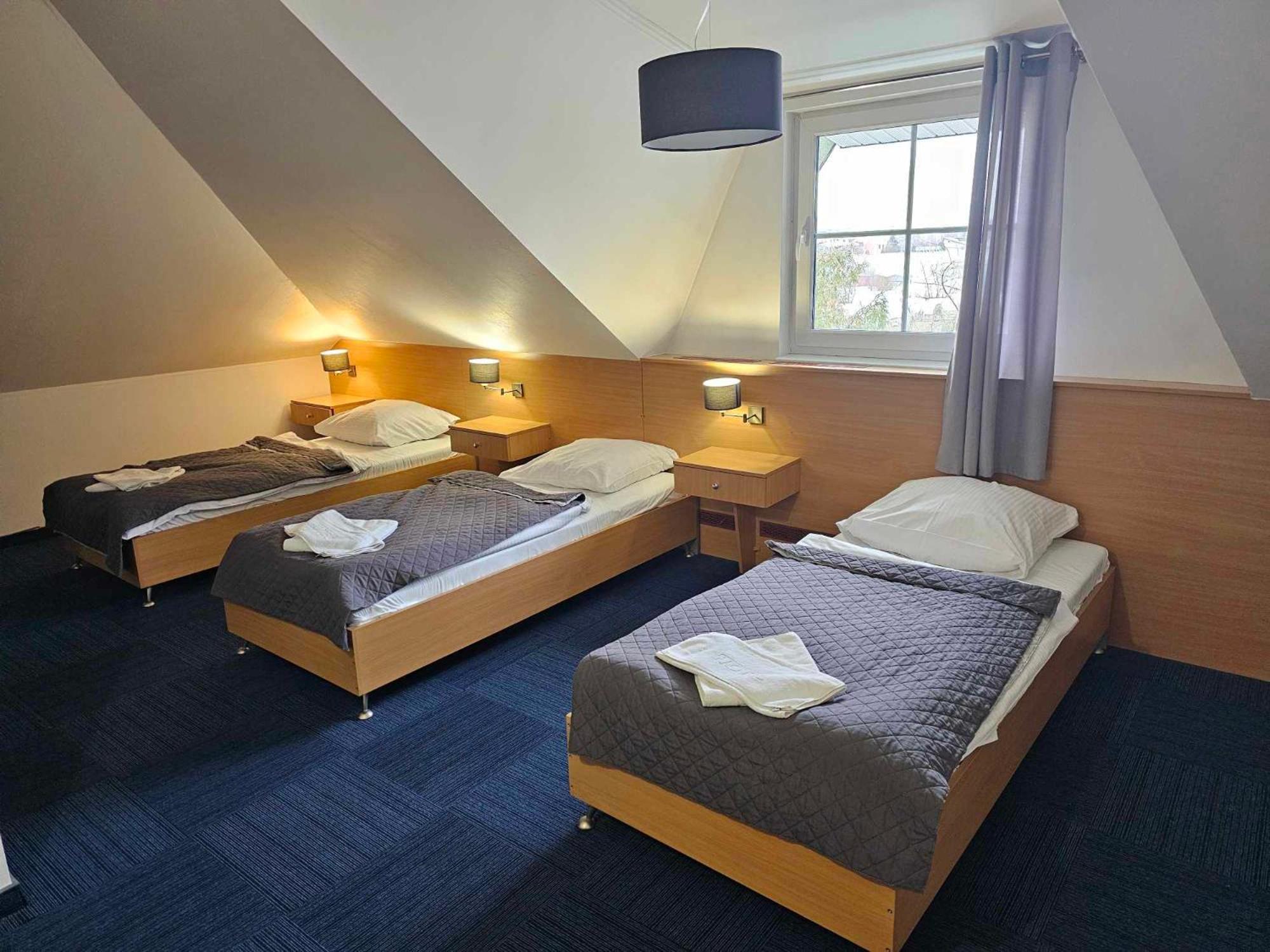 Hotel Agat Piotrków Trybunalski 외부 사진